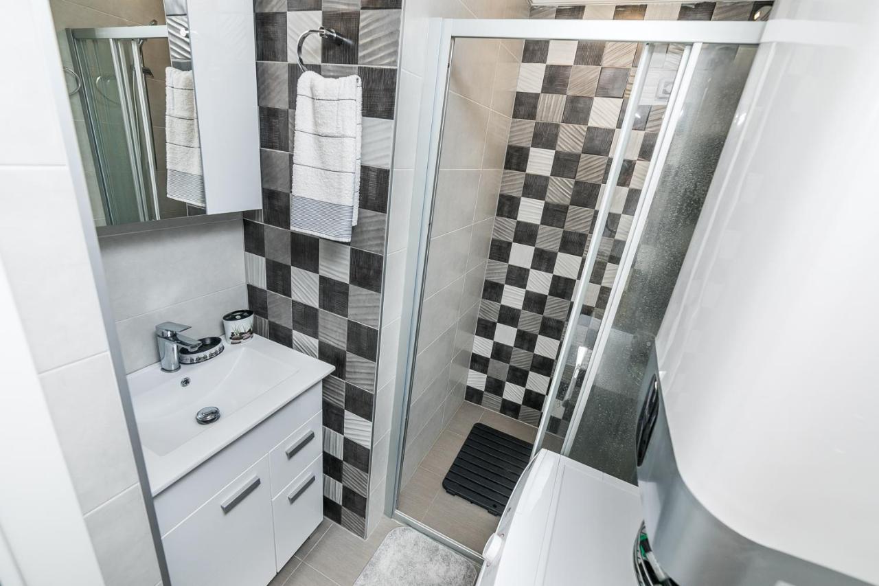 Gray Luxe Apartment Belgrade Luaran gambar