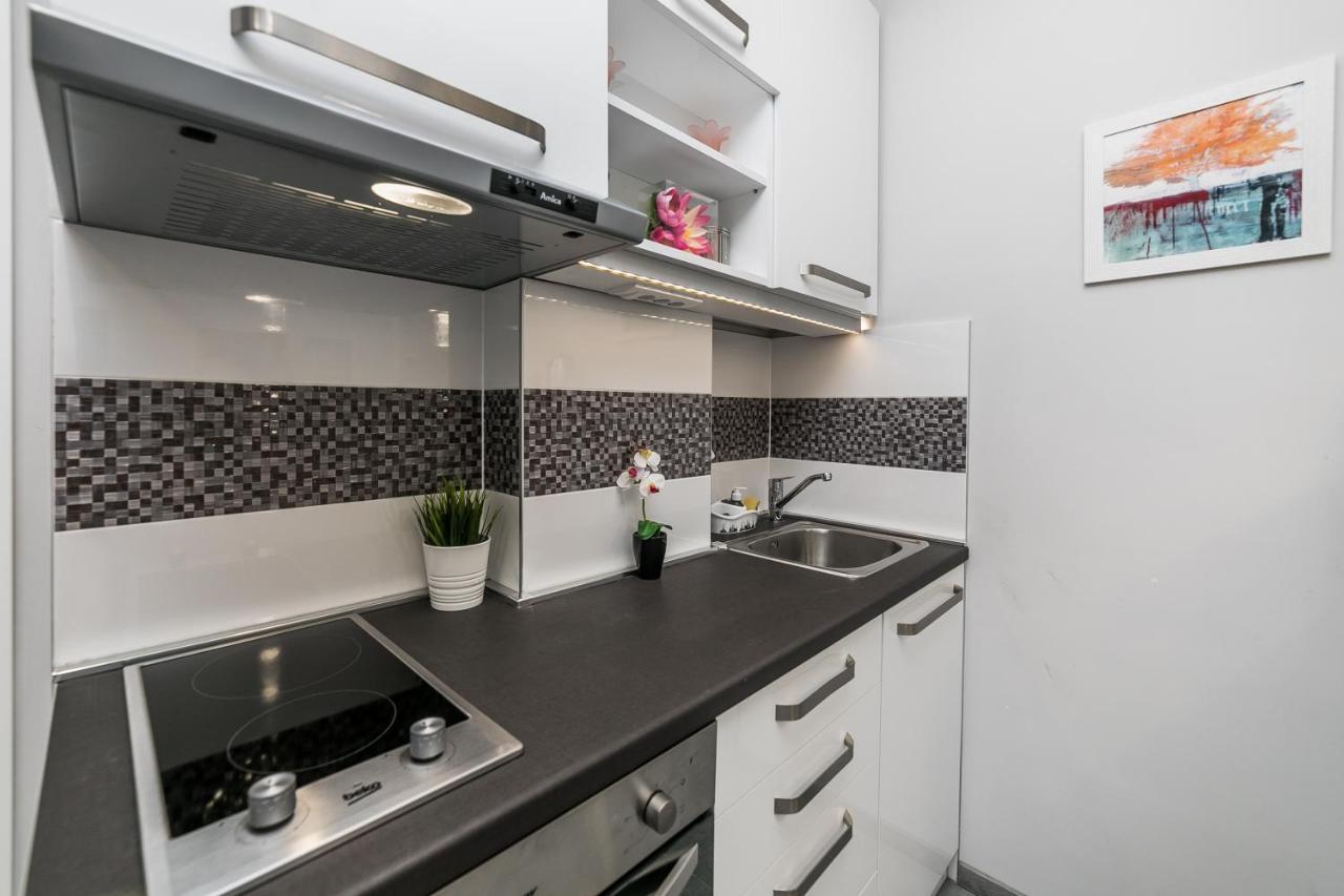 Gray Luxe Apartment Belgrade Luaran gambar