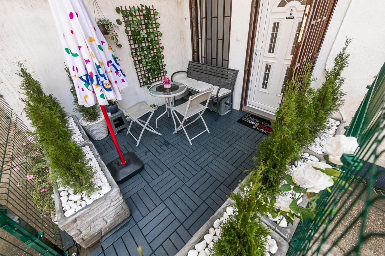 Gray Luxe Apartment Belgrade Luaran gambar